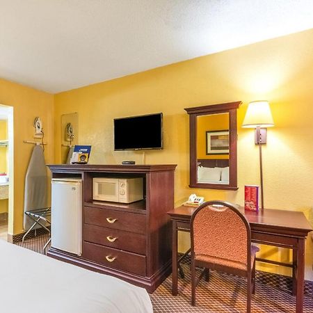 Americas Best Value Inn Of Elk City Exteriör bild
