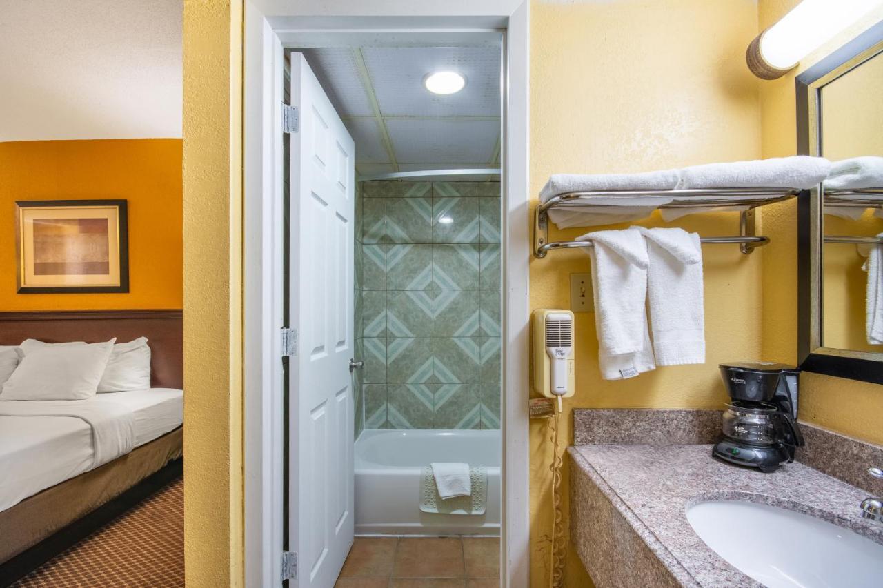 Americas Best Value Inn Of Elk City Exteriör bild