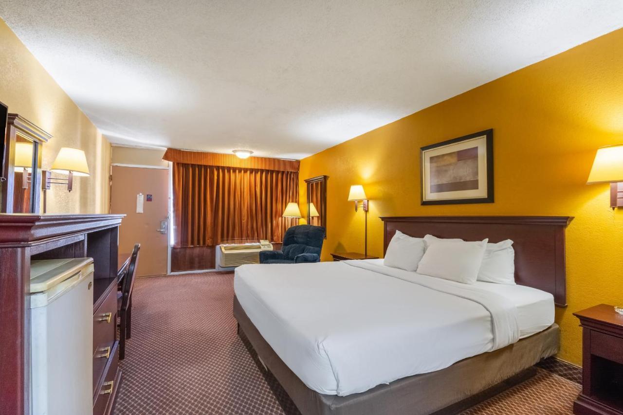 Americas Best Value Inn Of Elk City Exteriör bild