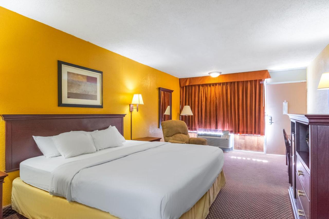 Americas Best Value Inn Of Elk City Exteriör bild