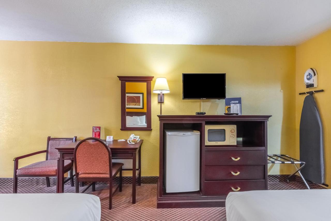 Americas Best Value Inn Of Elk City Exteriör bild